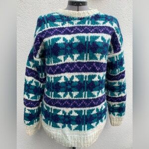 Wool Crew Neck Long Sleeved Sweater Unisex